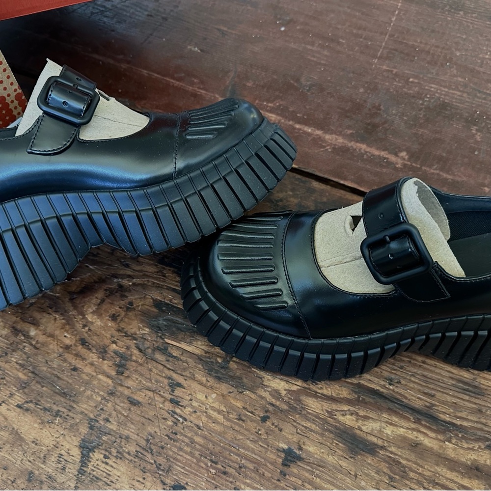 Camper Black Mary Jane Shoes with Buckle - Picture 4 of 10